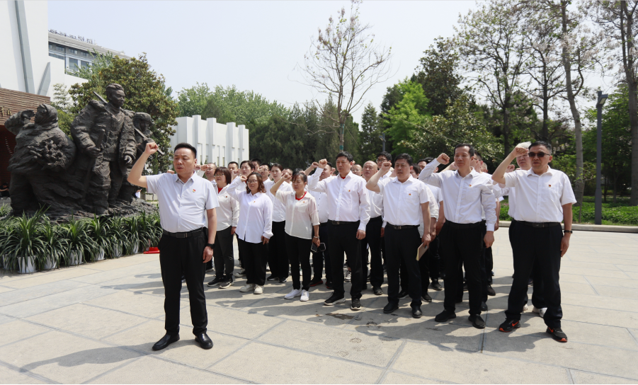 砥礪初心使命，汲取奮進(jìn)力量丨花花牛乳業(yè)集團(tuán)黨委組織開(kāi)展學(xué)習(xí)“焦裕祿精神”主題黨日活動(dòng)