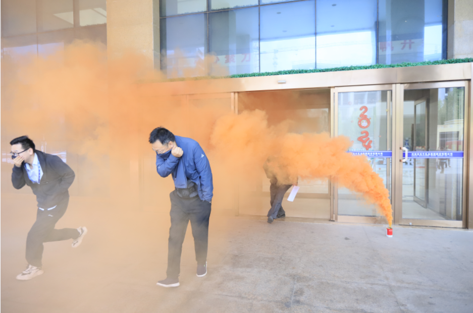 增強(qiáng)消防意識(shí)，筑牢安全底線丨花花牛乳業(yè)集團(tuán)組織消防應(yīng)急演練