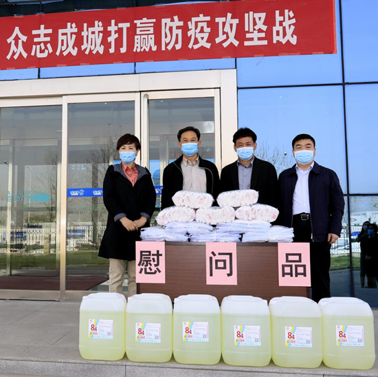 鄭州市人大副主任孫黎、市政府副市長(zhǎng)李喜安一行 蒞臨花花牛開展“三送一強(qiáng)”活動(dòng)