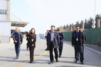 全力筑牢安全防線 全面保障節(jié)日生產(chǎn) ——集團領(lǐng)導(dǎo)帶隊開展節(jié)前慰問與安全檢查工作